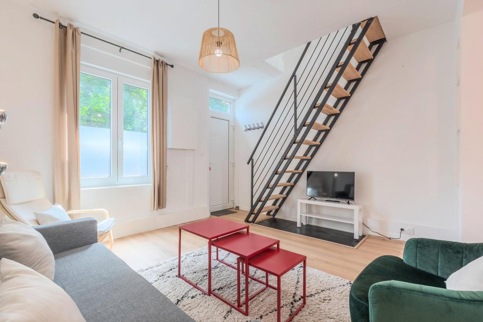 2 Bedroom House W/ Terrace, Near Train Stations & Metro 里尔 外观 照片