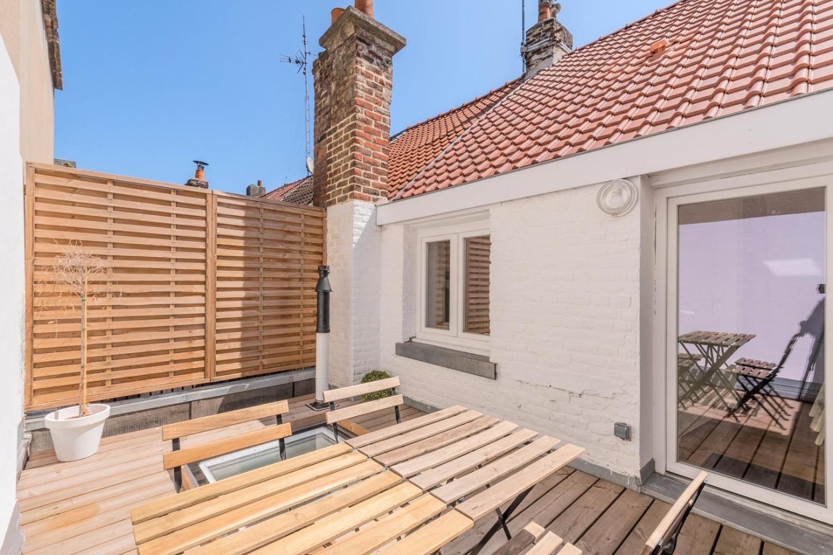 2 Bedroom House W/ Terrace, Near Train Stations & Metro 里尔 外观 照片