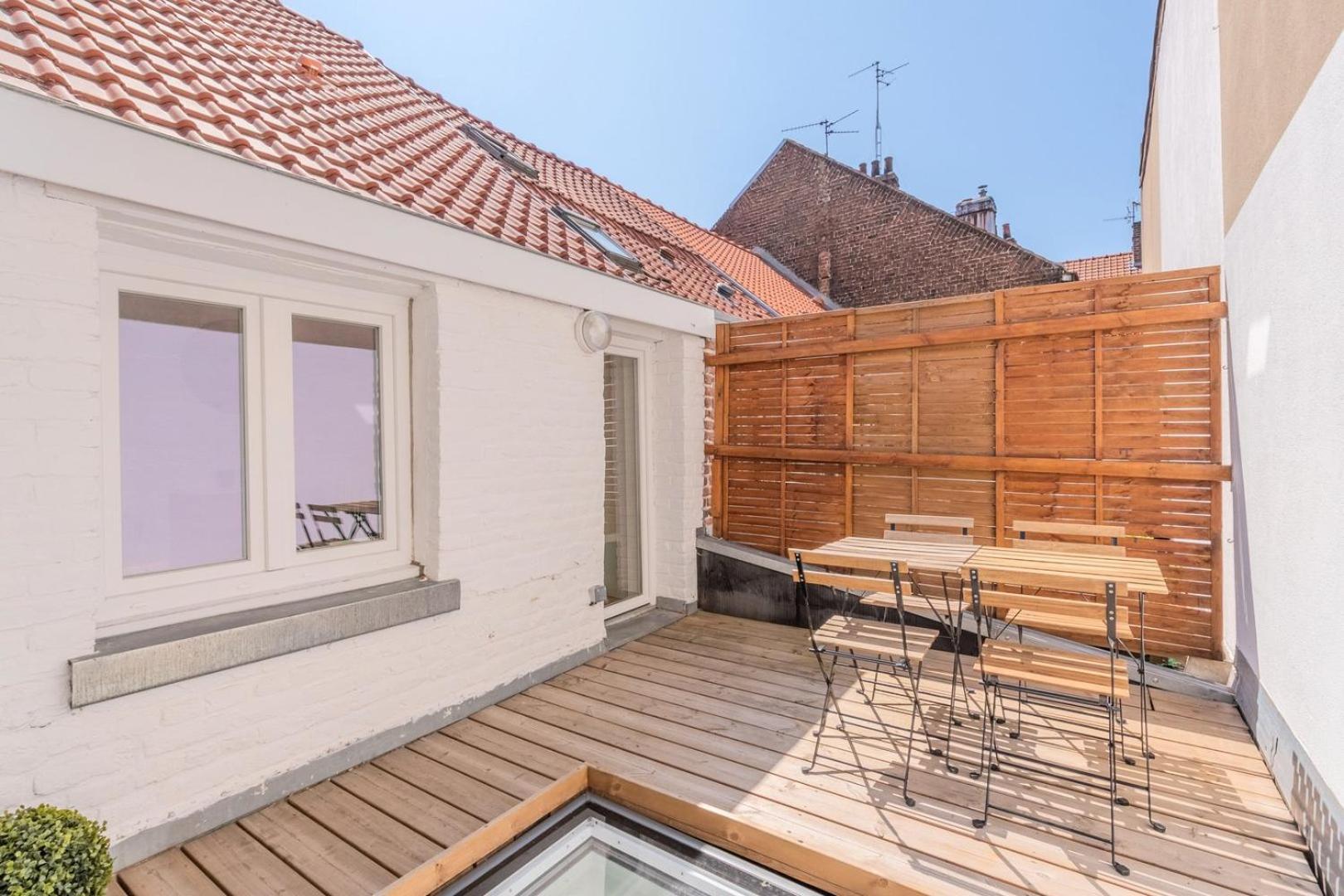 2 Bedroom House W/ Terrace, Near Train Stations & Metro 里尔 外观 照片